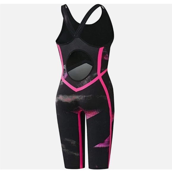 Adidas Adizero 26” Performance Tech Suit, NWT - Picture 2 of 10